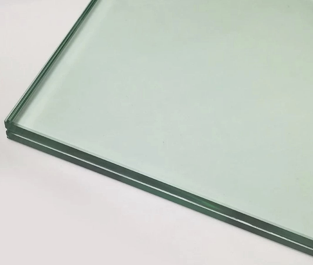 Klart 8,38 mm laminerat säkerhetsglas – Höjd 1050 mm