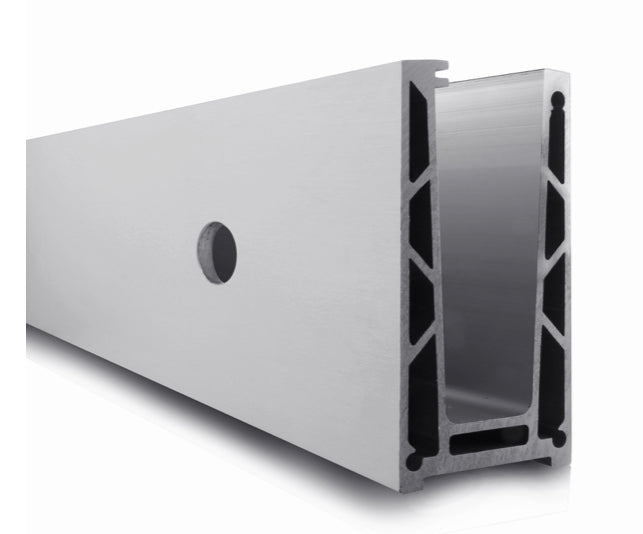 Stolpfria räcken. Pris från 2500 kr/m